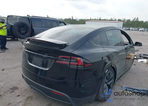 2023 Tesla Model X Dual Motor All-Wheel Drive/Standard Range z USA, uszkodzony, nr VIN 7SAXCBE55PF385222